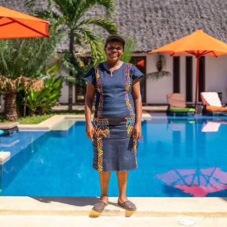 Villa Raymond, Diani, Kenya เดียนีบีช ภายนอก รูปภาพ